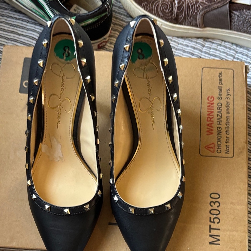 Jessica Simpson Black Pointed-Toe Studded Heels